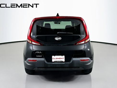 Used 2020 Kia Soul LX FWD image 8