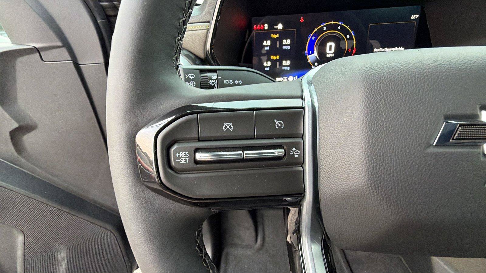 New 2026 Chevrolet Colorado ZR2 w/ Technology Package AWD/4WD image 23