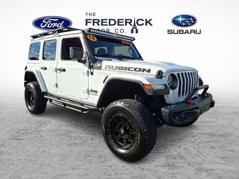 Used 2018 Jeep Wrangler Unlimited Rubicon AWD/4WD image 3