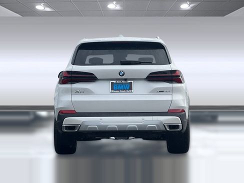 New 2026 BMW X5 xDrive40i AWD/4WD image 9