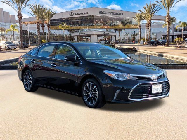 Used 2018 Toyota Avalon XLE Premium w/ All Weather Liner Package FWD image 3