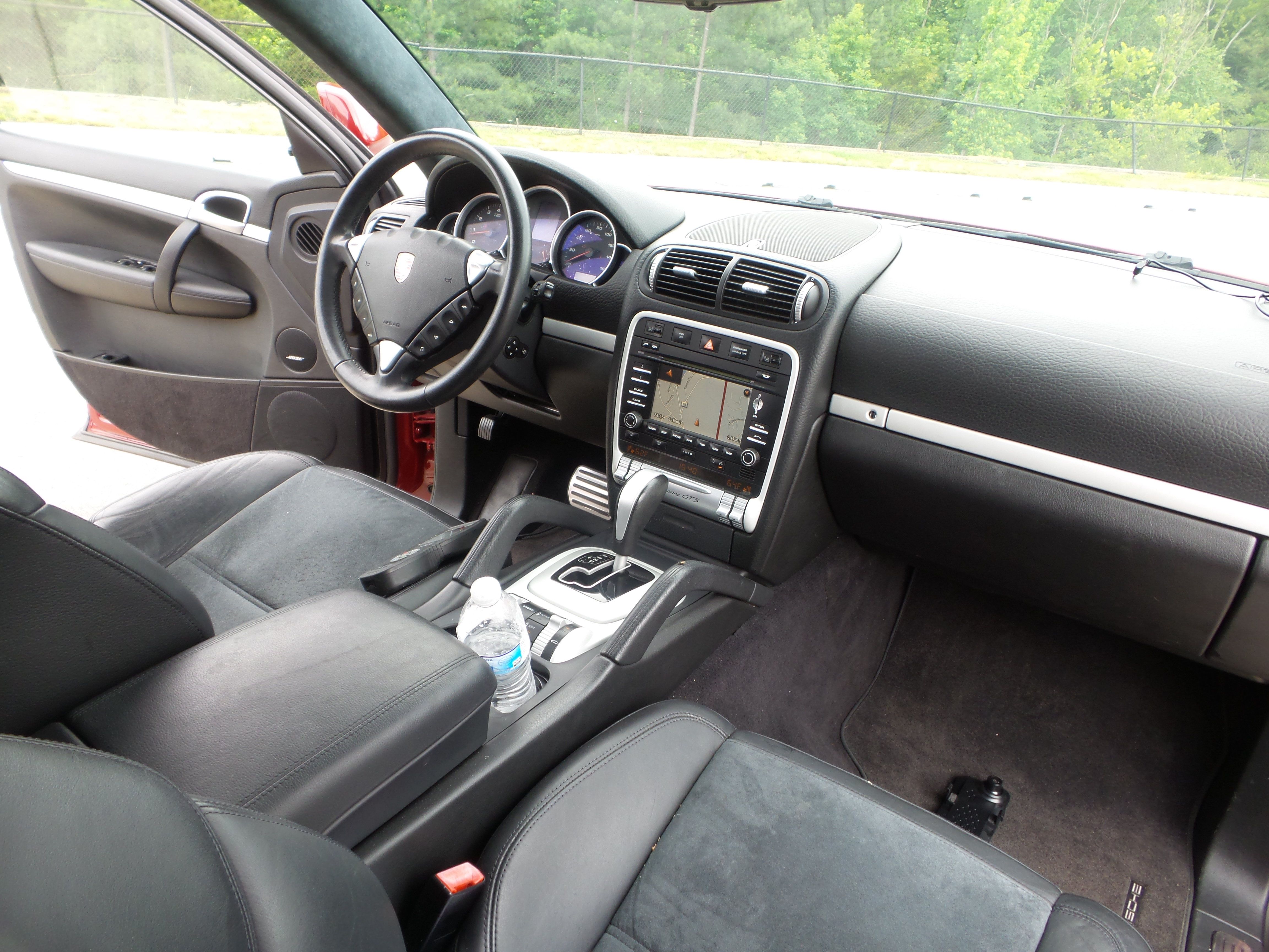 Used 2009 Porsche Cayenne GTS AWD/4WD image 90