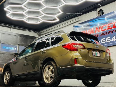 Used 2015 Subaru Outback 2.5i Limited image 7
