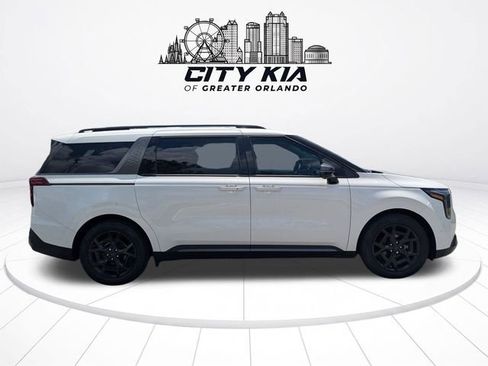 New 2026 Kia Carnival SX Prestige FWD image 8