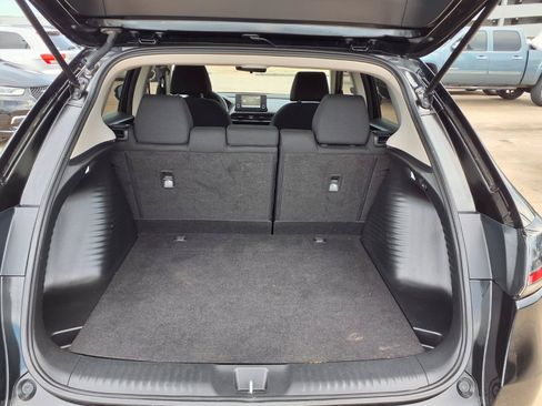 Certified 2025 Honda HR-V LX image 19