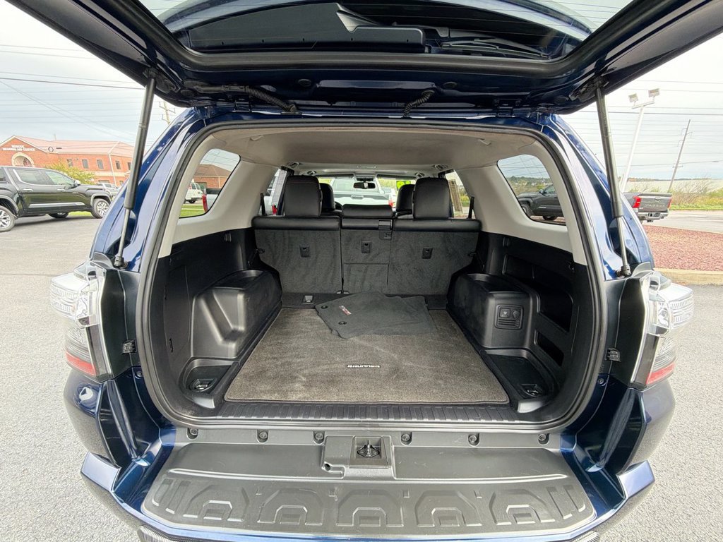 Used 2019 Toyota 4Runner TRD Off-Road Premium AWD/4WD image 31
