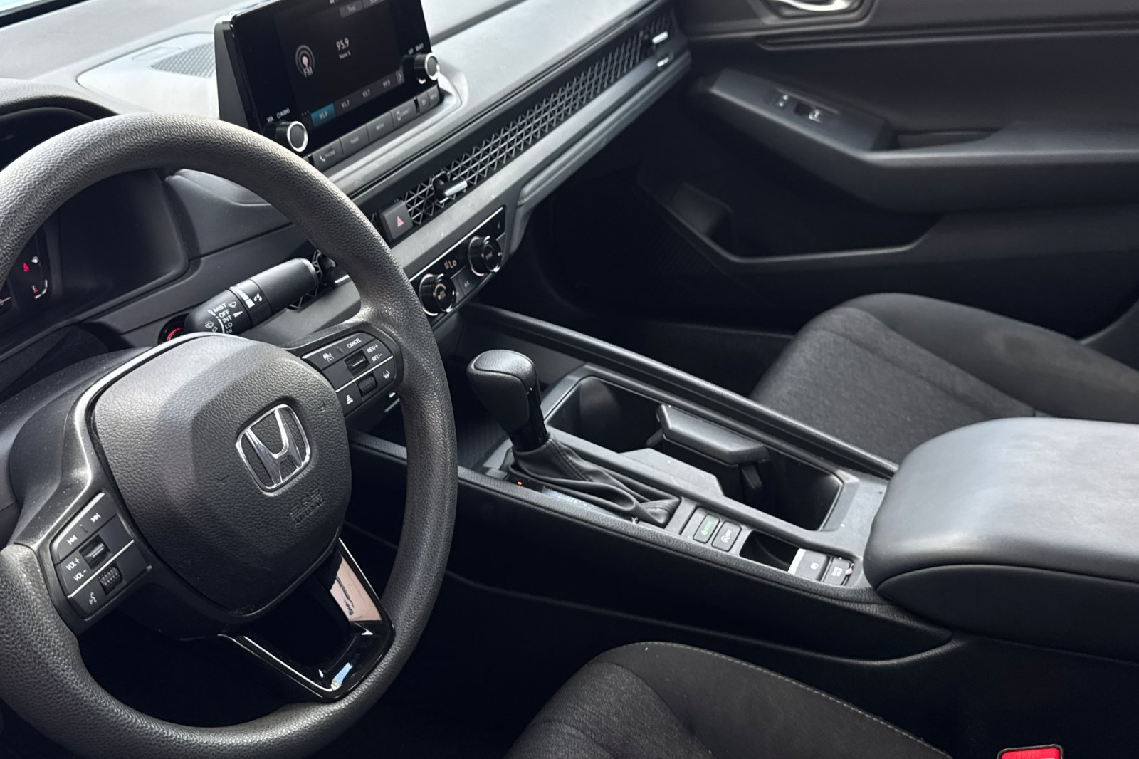Used 2024 Honda Accord EX image 7