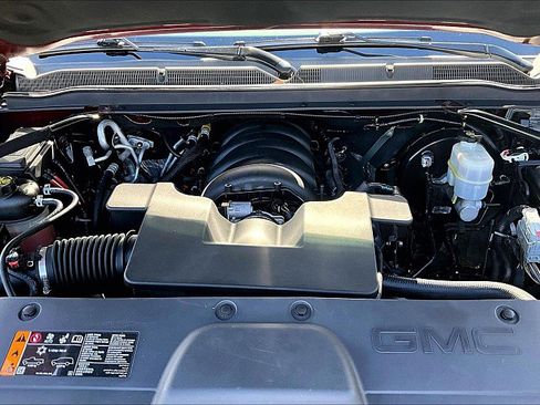 Used 2019 GMC Yukon Denali w/ Denali Ultimate Package image 9