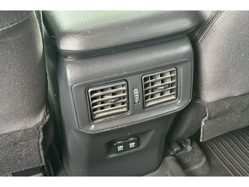 Used 2020 Toyota RAV4 XLE w/ Convenience Package AWD/4WD image 14