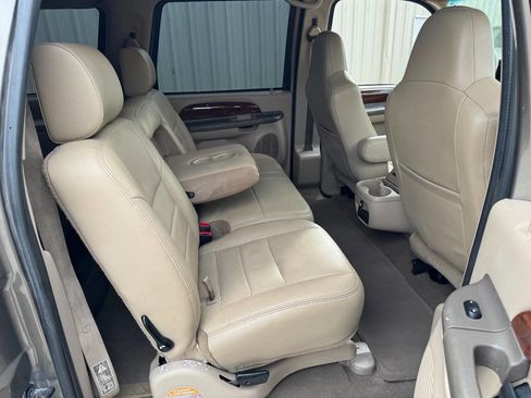 Used 2002 Ford Excursion Limited image 29