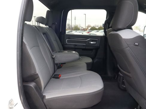 Used 2023 RAM 2500 Big Horn w/ Level 1 Equipment Group image 25