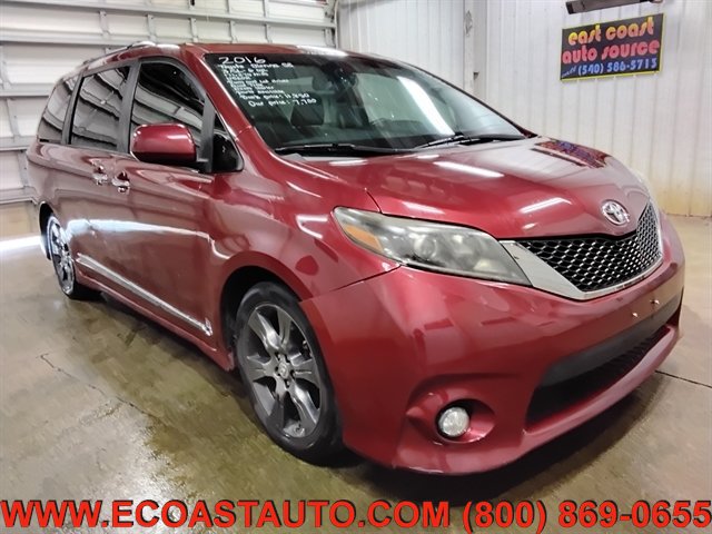 Used 2016 Toyota Sienna SE w/ SE Preferred Package FWD image 1