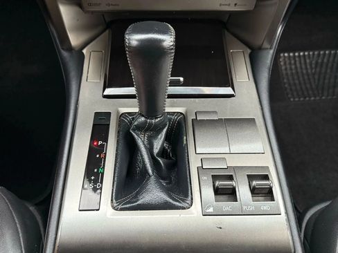 Used 2015 Lexus GX 460 w/ Navigation Package AWD/4WD image 24