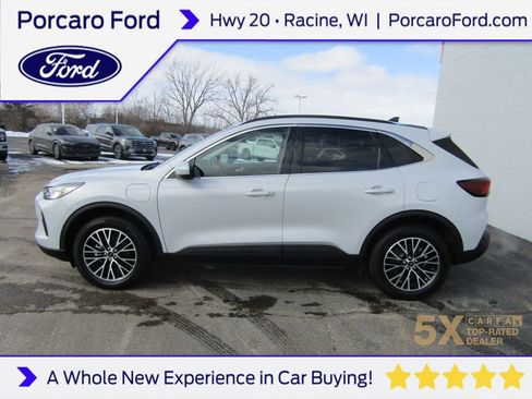 Used 2025 Ford Escape SE FWD image 1