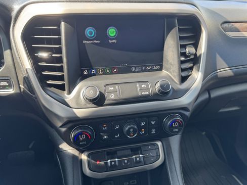 Used 2021 GMC Acadia Denali w/ Denali Ultimate Package AWD/4WD image 26