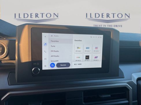 Used 2025 Toyota 4Runner SR5 image 28