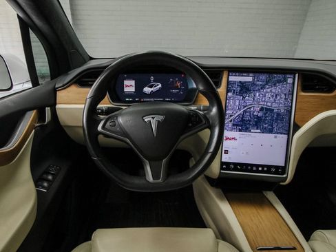Used 2020 Tesla Model X AWD/4WD image 19
