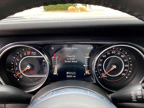 Certified 2022 Jeep Wrangler Unlimited Sahara image 10