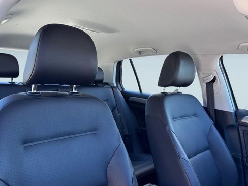 Used 2016 Volkswagen e-Golf SEL Premium FWD image 23