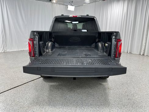 Used 2024 Ford F150 XLT AWD/4WD image 24