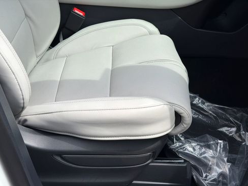 New 2026 Lincoln Aviator Reserve image 13