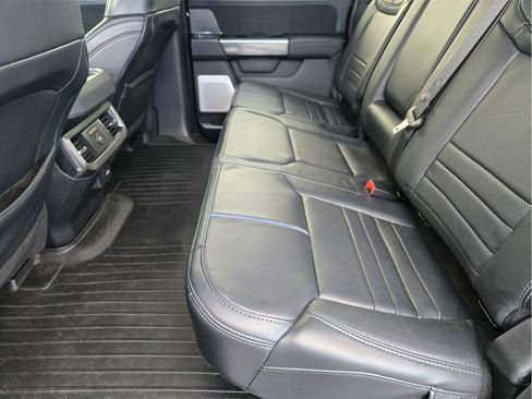Used 2025 Ford F350 Platinum AWD/4WD image 29