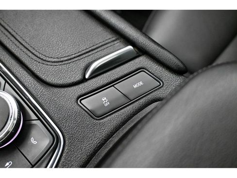 Used 2022 Cadillac XT5 Premium Luxury image 45