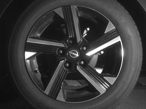 Used 2025 Nissan Sentra SV image 14