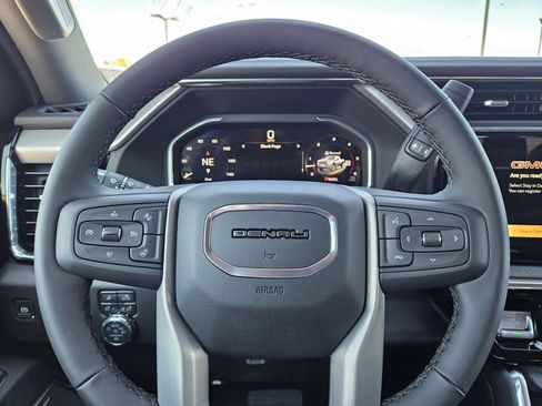 New 2026 GMC Sierra 2500 Denali w/ Denali Reserve Package image 12