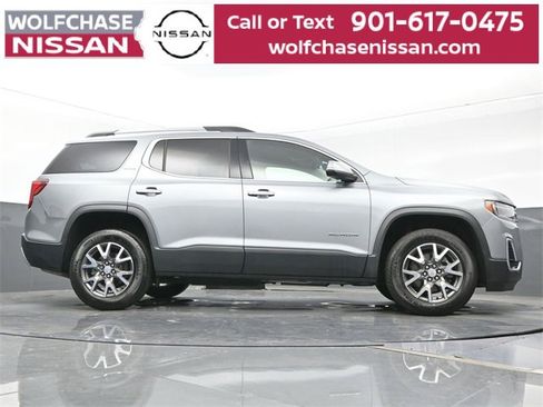 Used 2023 GMC Acadia SLE w/ Driver Convenience Package image 26