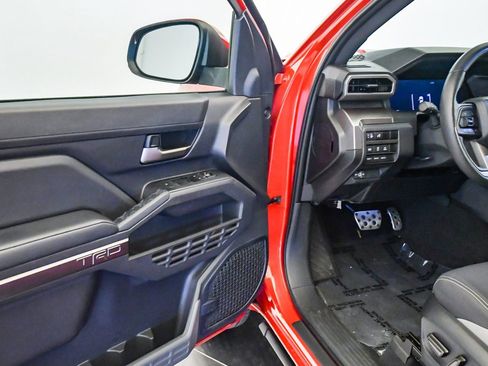 Used 2024 Toyota Tacoma TRD Sport w/ TRD Sport Upgrade Package image 34