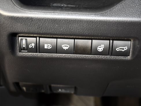 Used 2022 Toyota RAV4 XLE w/ Convenience Package AWD/4WD image 35