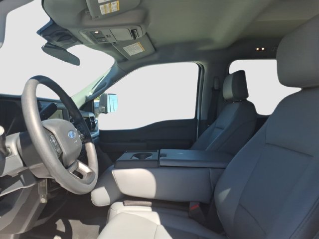 New 2025 Ford F350 XL w/ XL Chrome Package AWD/4WD image 7