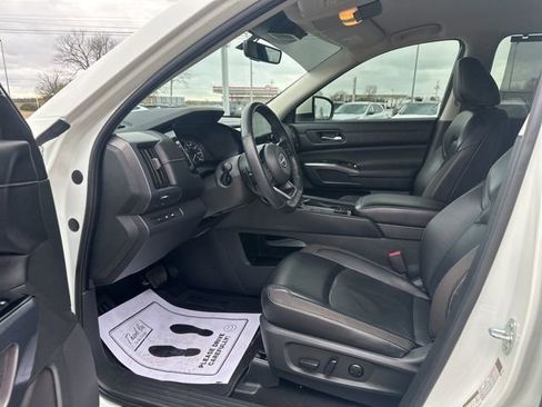 Used 2023 Nissan Pathfinder SL image 33