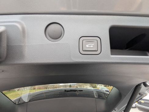 New 2026 Chevrolet Equinox LT image 50