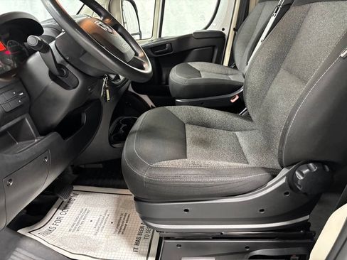 Used 2021 RAM ProMaster 2500 FWD image 13