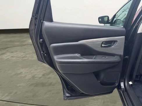 Used 2017 Nissan Murano Platinum w/ Platinum Technology Package image 12