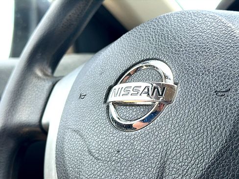 Used 2013 Nissan Rogue S FWD image 29