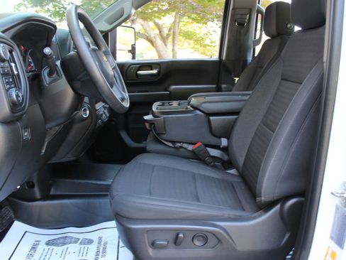 Used 2024 Chevrolet Silverado 2500 W/T w/ WT/CX Safety Package AWD/4WD image 23