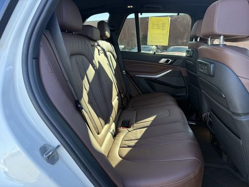 Used 2023 BMW X5 xDrive45e w/ Executive Package image 39