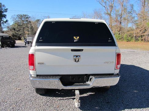 Used 2017 RAM 2500 Laramie w/ Convenience Group image 5