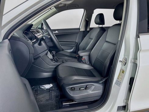 Certified 2021 Volkswagen Tiguan SE AWD/4WD image 20