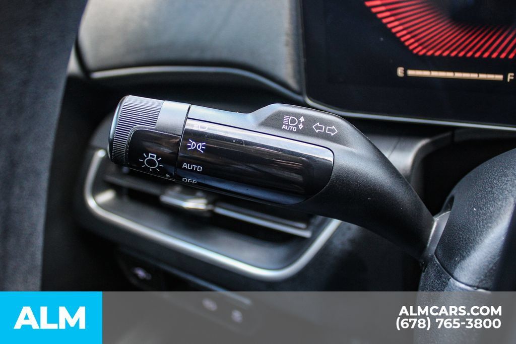 Used 2025 Kia K4 FWD image 28