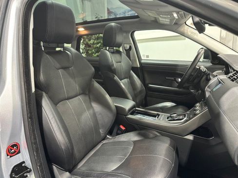 Used 2019 Land Rover Range Rover Evoque AWD/4WD image 50