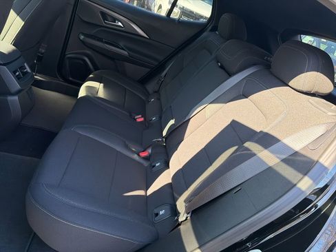 New 2026 Chevrolet Equinox EV LT image 27