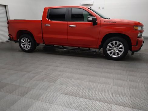 Used 2021 Chevrolet Silverado 1500 Custom w/ LPO, Dark Essentials Package RWD image 11