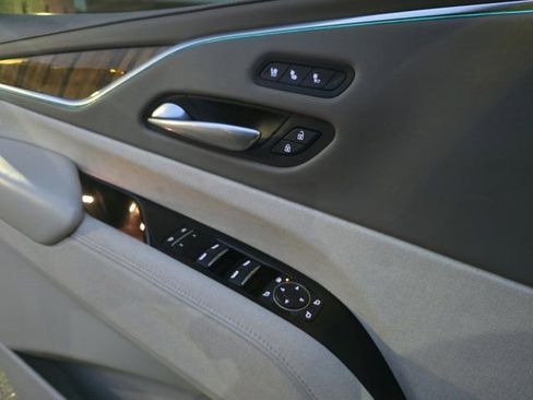 Certified 2021 Cadillac Escalade Sport Platinum image 28