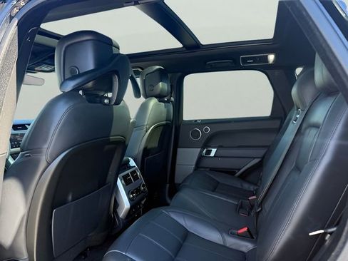 Used 2020 Land Rover Range Rover Sport HSE image 10