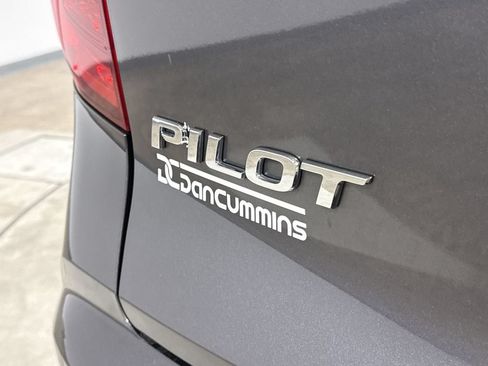 Used 2018 Honda Pilot Elite image 28