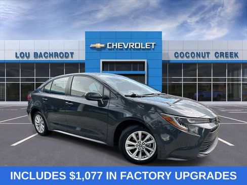 Used 2023 Toyota Corolla LE w/ LE Convenience Package FWD image 1